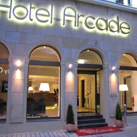 Arcade Hotel 3*