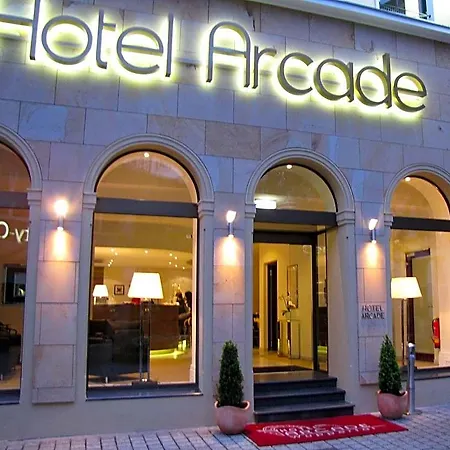 Hotel Arcade
